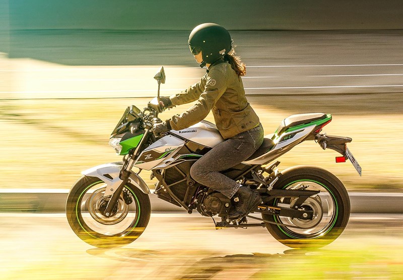 Naturally Relaxed Riding Position